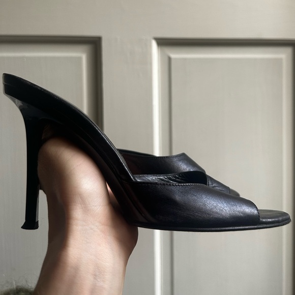 Via Spiga Black Leather Heels - Picture 2 of 7